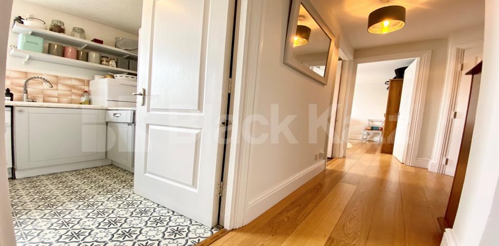 			1 Bedroom, 1 bath, 1 reception Apartment			 Avonley Road, New Cross